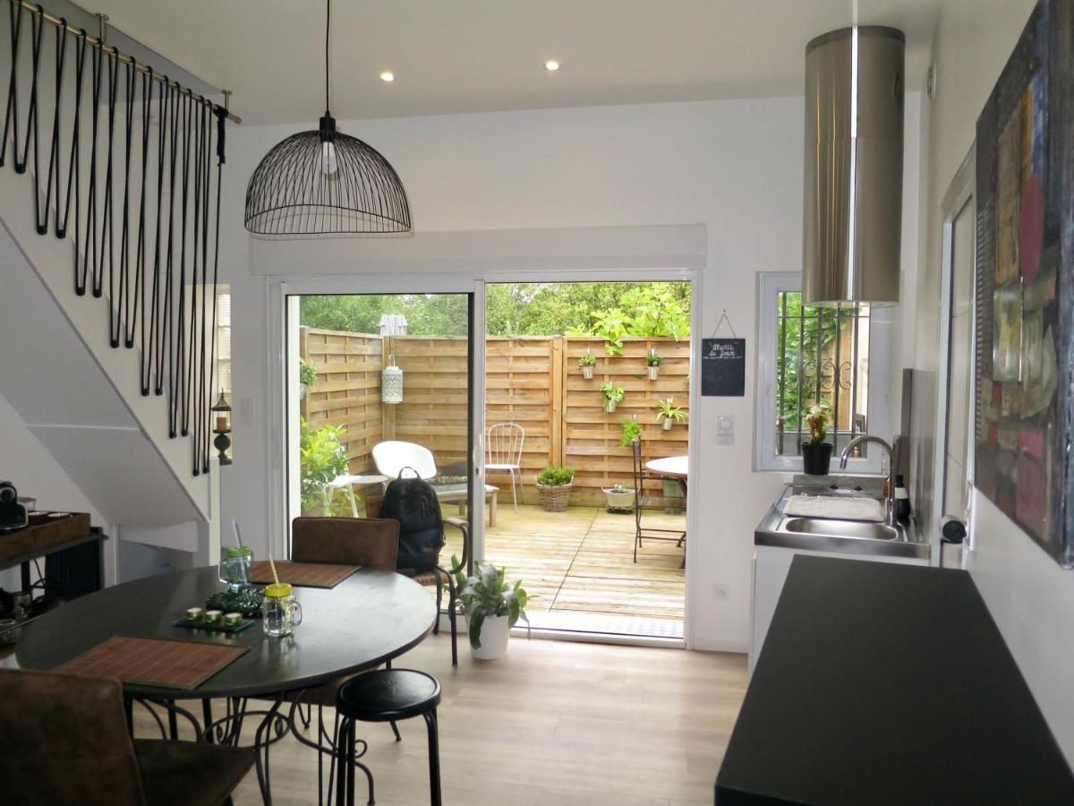 Duplex Contemporain Terrasse Exterieure Parking Apartamento Leves Exterior foto