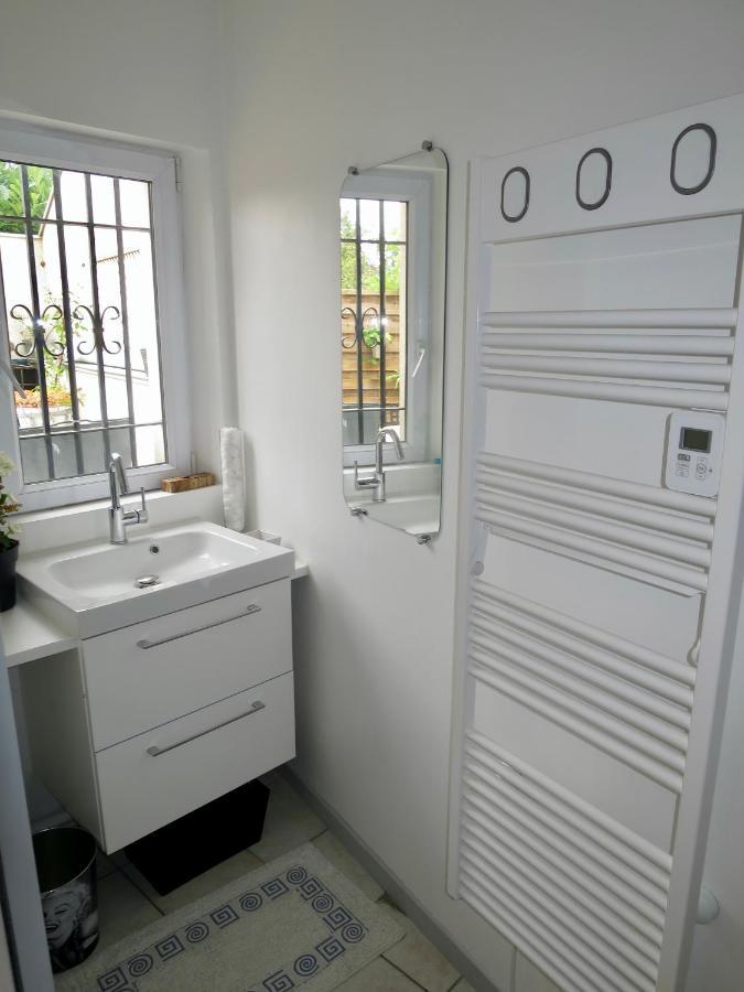 Duplex Contemporain Terrasse Exterieure Parking Apartamento Leves Exterior foto