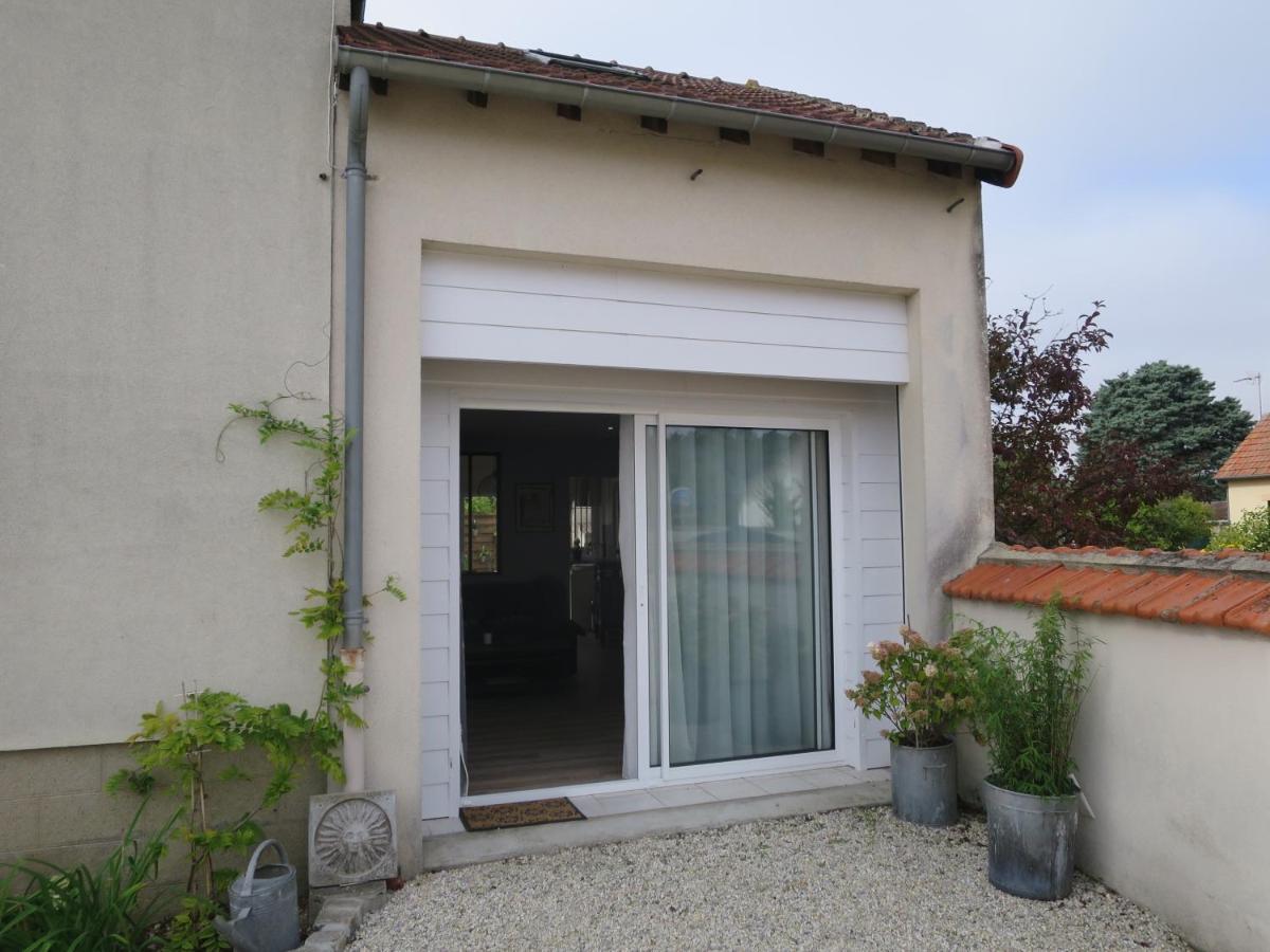 Duplex Contemporain Terrasse Exterieure Parking Apartamento Leves Exterior foto