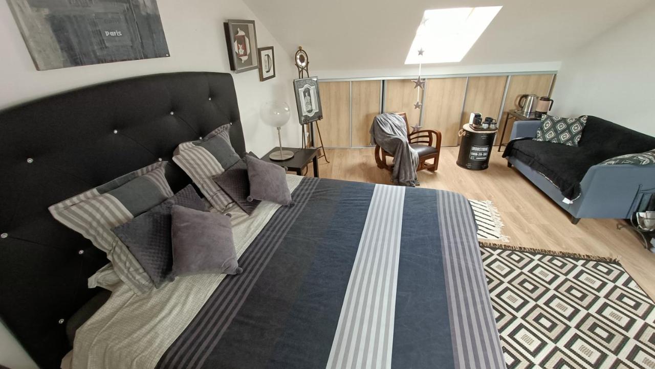 Duplex Contemporain Terrasse Exterieure Parking Apartamento Leves Exterior foto
